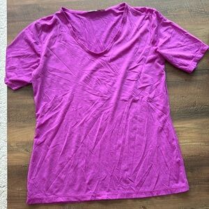 Athleta Scoop Neck Short Sleeve Top Size M